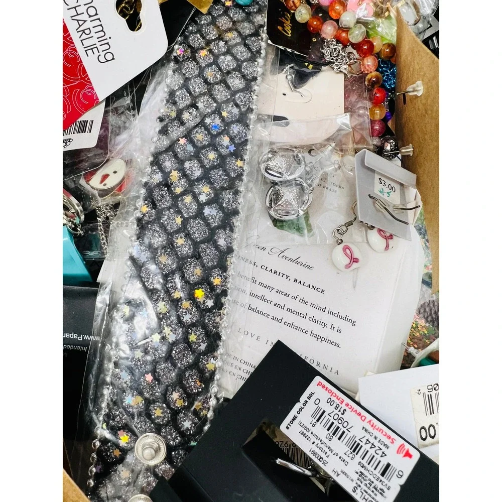 Mystery Jewelry Assorted New Necklace, Bracelet, Earring Lot of 3Lbs Wearable - Picture 8 of 16